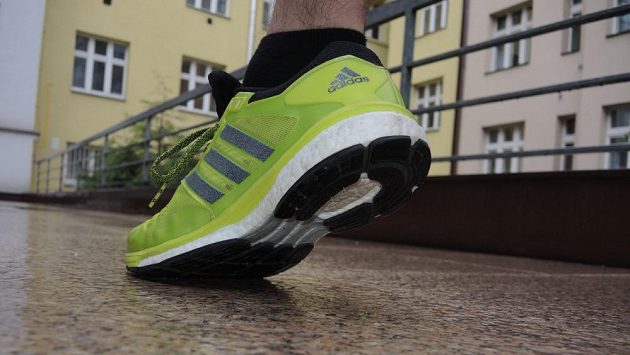 Adidas Supernova Glide 7 M - mokro ji nezaskočí. Adidas Supernova Glide 7 M - mokro ji nezaskočí.