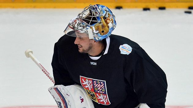 Brankář Petr Mrázek na tréninku české hokejové reprezentace. Brankář Petr Mrázek na tréninku české hokejové reprezentace.
