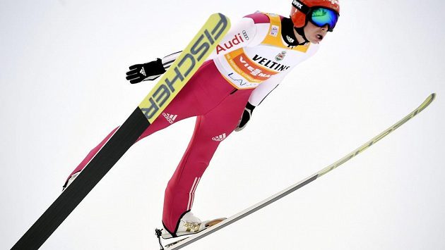 Německý sdruženář Eric Frenzel si v SP připsal další triumf. Německý sdruženář Eric Frenzel si v SP připsal další triumf.