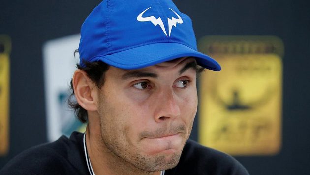 Rafael Nadal by měl hrát v Londýně až v pondělí. Rafael Nadal by měl hrát v Londýně až v pondělí.