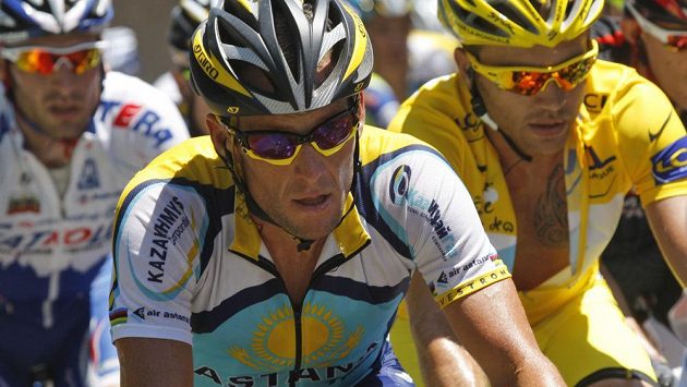 Cyklista Lance Armstrong na archivním snímku. Cyklista Lance Armstrong na archivním snímku.