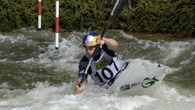 Vavřinec Hradilek si jede pro triumf ve španělském Seu. Vavřinec Hradilek si jede pro triumf ve španělském Seu.