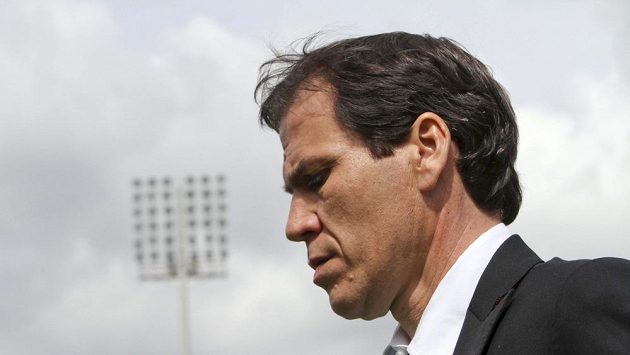 Trenér Rudy Garcia (na snímku) skončil na lavičce AS Řím, nahradí ho Luciano Spaletti. Trenér Rudy Garcia (na snímku) skončil na lavičce AS Řím, nahradí ho Luciano Spaletti.