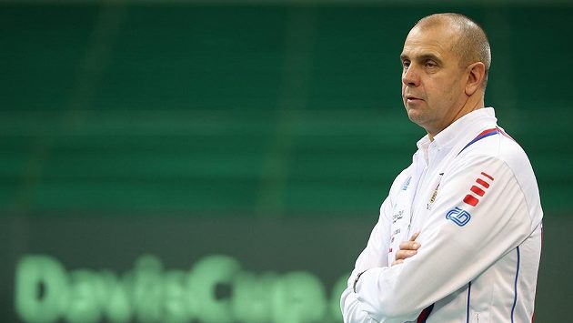 Vladimír Šafařík povede české tenisty ve finále Davisova poháru. Vladimír Šafařík povede české tenisty ve finále Davisova poháru.