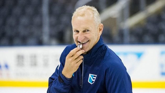 Trenér hokejistů Výběr Evropy Ralph Krueger Trenér hokejistů Výběr Evropy Ralph Krueger