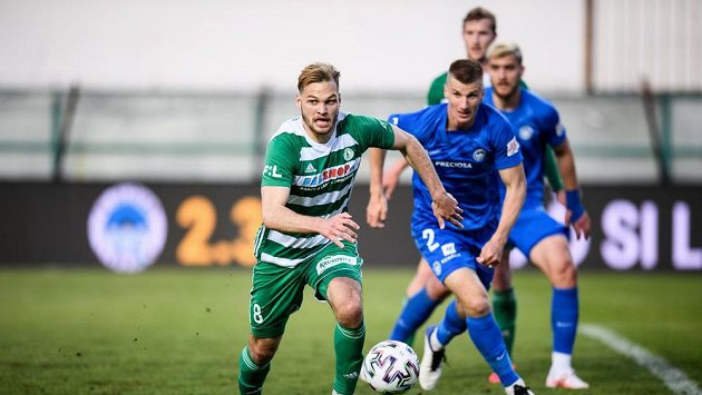 Matěj Pulkrab z Bohemians a Jakub Jugas ze Slovanu Liberec. Matěj Pulkrab z Bohemians a Jakub Jugas ze Slovanu Liberec.