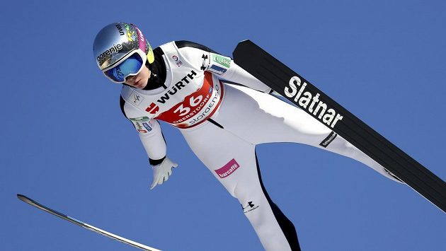 Slovinka Ema Klinecová v Oberstdorfu. Slovinka Ema Klinecová v Oberstdorfu.