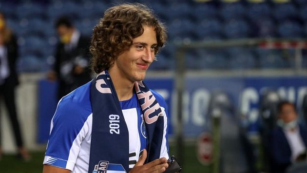 Fábio Silva míří do Anglie. Fábio Silva míří do Anglie.
