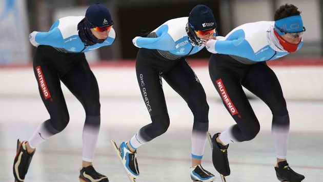 Sebastian Druszkiewicz (první zprava) při tréninkovém kempu v Inzellu. Sebastian Druszkiewicz (první zprava) při tréninkovém kempu v Inzellu.