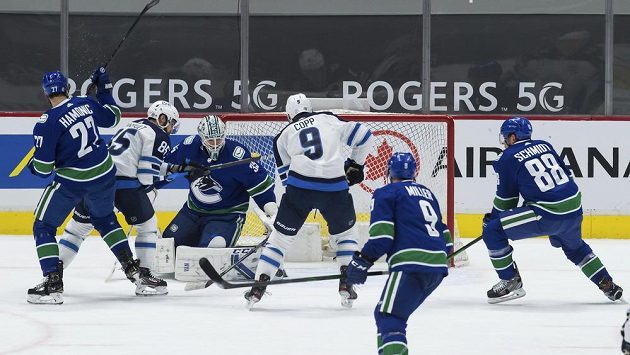 Vancouver Canucs - Winnipeg Jets - ilustrační foto Vancouver Canucs - Winnipeg Jets - ilustrační foto