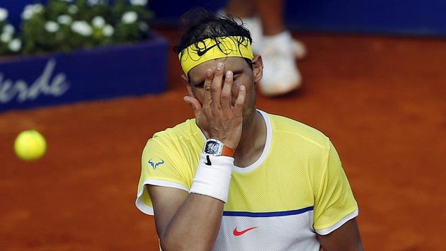 Rafael Nadal během zápasu s Dominikem Thiemem v Buenos Aires. Rafael Nadal během zápasu s Dominikem Thiemem v Buenos Aires.