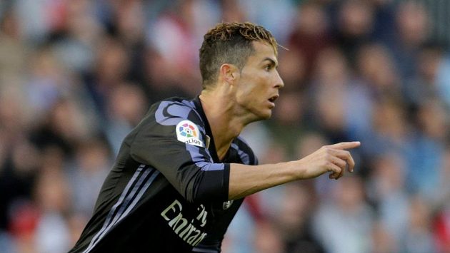 Cristiano Ronaldo z Realu jásá po gólu proti Vigu. Cristiano Ronaldo z Realu jásá po gólu proti Vigu.