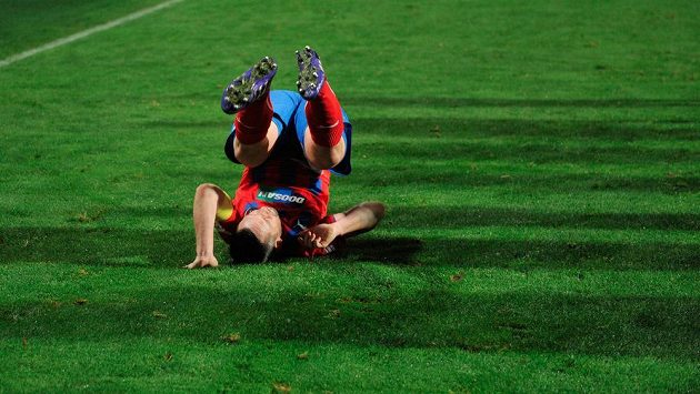 Plzeňský kapitán Pavel Horváth slaví vítězství v Mladé Boleslavi. Plzeňský kapitán Pavel Horváth slaví vítězství v Mladé Boleslavi.