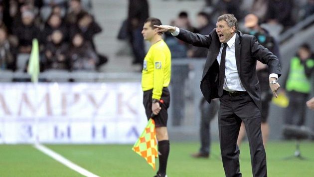 Trenérské angažmá v Kazachstánu vyměnil Miroslav Beránek za působení ve Slavii. Trenérské angažmá v Kazachstánu vyměnil Miroslav Beránek za působení ve Slavii.