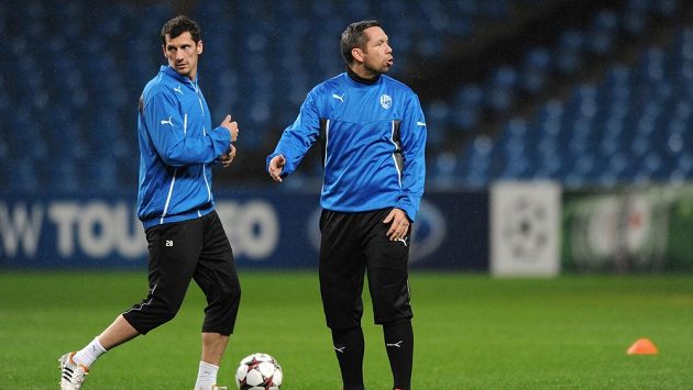Hráči Viktorie Plzeň Marian Čišovský (vlevo) a Pavel Horváth na tréninku. Hráči Viktorie Plzeň Marian Čišovský (vlevo) a Pavel Horváth na tréninku.