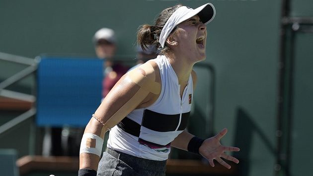 Kanadská tenistka Bianca Andreescuová dotáhla senzační tažení turnajem v Indian Wells do vítězného konce Kanadská tenistka Bianca Andreescuová dotáhla senzační tažení turnajem v Indian Wells do vítězného konce