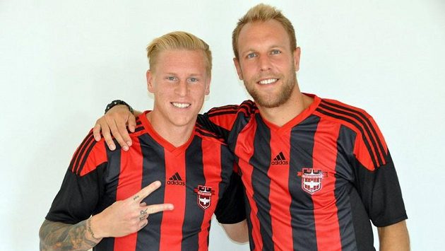 František Rajtoral (vlevo) a Daniel Kolář v dresu Gaziantepsporu. František Rajtoral (vlevo) a Daniel Kolář v dresu Gaziantepsporu.