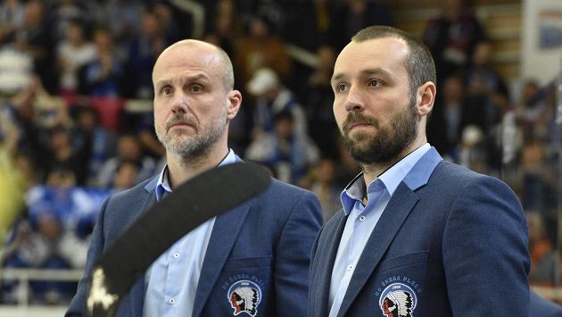 Martin Straka (vlevo) už na plzeňské střídačce stát nebude. Martin Straka (vlevo) už na plzeňské střídačce stát nebude.