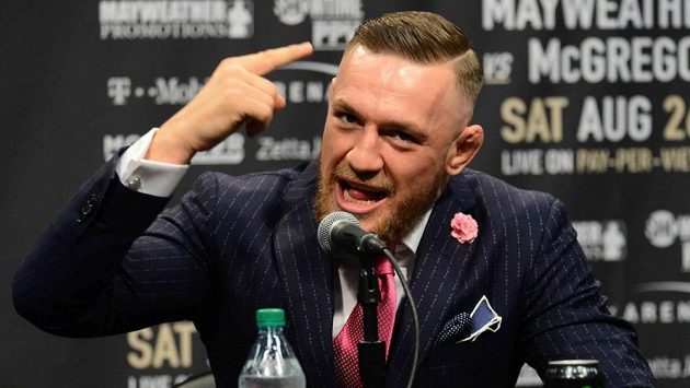 Já rozhodnu. Conor McGregor je svérazný zápasník, který má svoji hlavu. Já rozhodnu. Conor McGregor je svérazný zápasník, který má svoji hlavu.