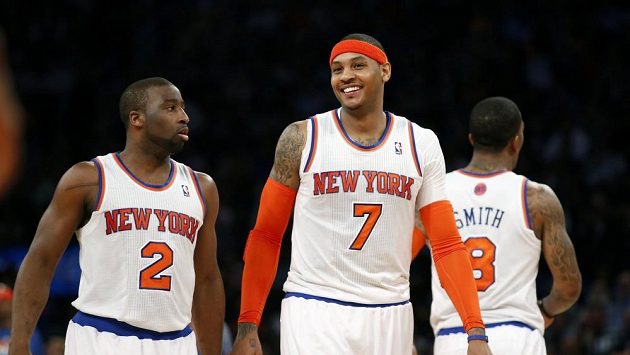 Basketbalisté New Yorku Knicks Carmelo Anthony (vpravo) a Raymond Felton Basketbalisté New Yorku Knicks Carmelo Anthony (vpravo) a Raymond Felton