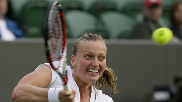 Petra Kvitová na trávě ve Wimbledonu. Petra Kvitová na trávě ve Wimbledonu.