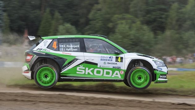 Kalle Rovanperä a Jonne Halttunen z Finska při Rallye Bohemia na autodromu Sosnová. Kalle Rovanperä a Jonne Halttunen z Finska při Rallye Bohemia na autodromu Sosnová.