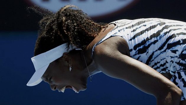 Americká tenistka Venus Williams (na snímku) vypadla na grandslamovém Australian Open už v prvním kole, nestačila na Rusku Makarovovou. Americká tenistka Venus Williams (na snímku) vypadla na grandslamovém Australian Open už v prvním kole, nestačila na Rusku Makarovovou.
