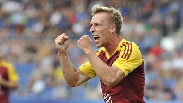 Tomáš Berger z Dukly se raduje z gólu proti Slovácku. Tomáš Berger z Dukly se raduje z gólu proti Slovácku.