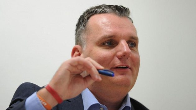 Sportovní manažer druholigového Ústí nad Labem Petr Heidenreich na archivním snímku. Sportovní manažer druholigového Ústí nad Labem Petr Heidenreich na archivním snímku.