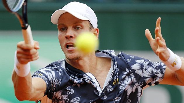Tomáš Berdych v utkání 3. kola Roland Garros. Tomáš Berdych v utkání 3. kola Roland Garros.