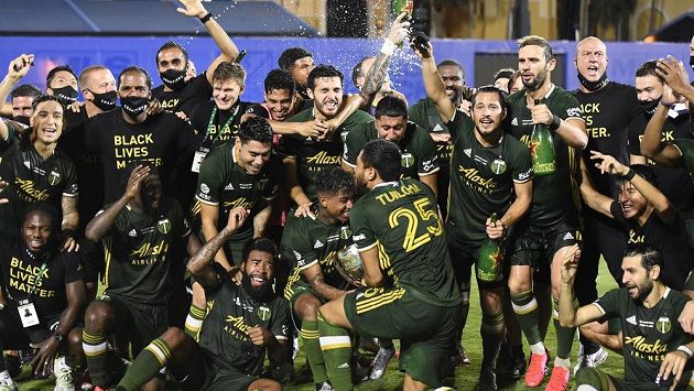 Fotbalisté Portlandu po výhře ve finále turnaje MLS. Fotbalisté Portlandu po výhře ve finále turnaje MLS.