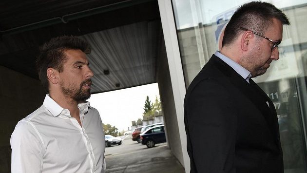Petr Šafarčík (vpravo) na archivním snímku s Milanem Barošem. Petr Šafarčík (vpravo) na archivním snímku s Milanem Barošem.