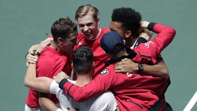 Vasek Pospisil a Denis Shapovalov zajistili Kanadě první finále Davisova poháru v historii. Vasek Pospisil a Denis Shapovalov zajistili Kanadě první finále Davisova poháru v historii.