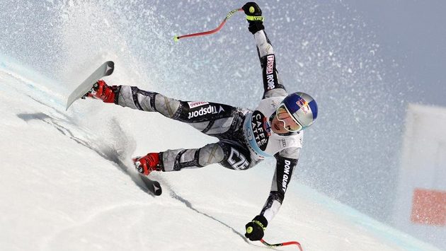 Ester Ledecká na trati shezdu ve švýcarské Crans Montaně. Ester Ledecká na trati shezdu ve švýcarské Crans Montaně.