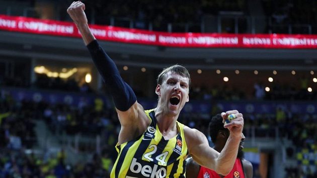 Jan Veselý z Fenerbahce. Jan Veselý z Fenerbahce.