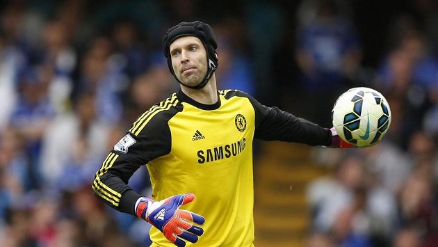 Gólman Petr Čech během zápasu se Sunderlandem. Gólman Petr Čech během zápasu se Sunderlandem.