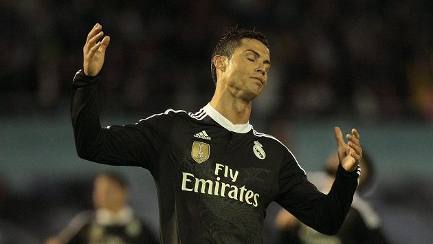 Cristiano Ronaldo z Realu Madrid při utkání ve Vigu. Cristiano Ronaldo z Realu Madrid při utkání ve Vigu.