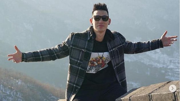 Jeremy Lin na Velké čínské zdi Jeremy Lin na Velké čínské zdi