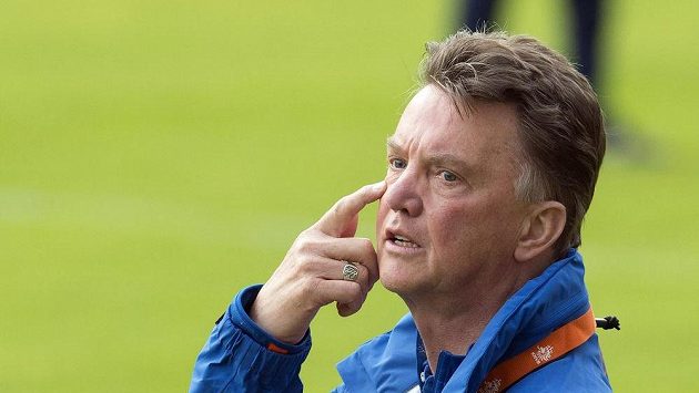 Současný trenér Nizozemska a budoucí kouč Manchesteru United Louis van Gaal Současný trenér Nizozemska a budoucí kouč Manchesteru United Louis van Gaal