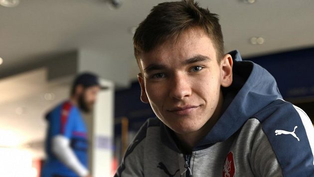Brankář Matěj Kovář na srazu reprezentanční dvacítky. Brankář Matěj Kovář na srazu reprezentanční dvacítky.