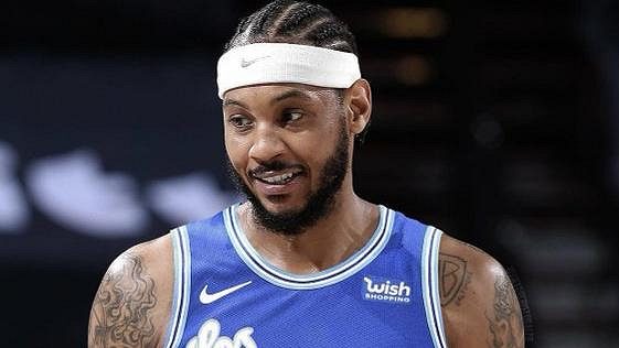 Hvězdný střelec Carmelo Anthony posílí basketbalisty Los Angeles Lakers. Hvězdný střelec Carmelo Anthony posílí basketbalisty Los Angeles Lakers.
