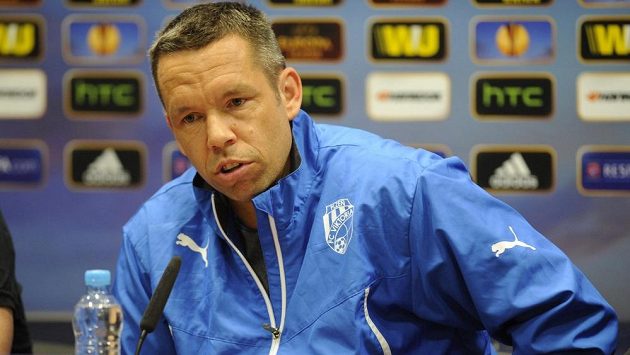 Zkušený plzeňský kapitán Pavel Horváth dává největší šance na titul Chile. Zkušený plzeňský kapitán Pavel Horváth dává největší šance na titul Chile.