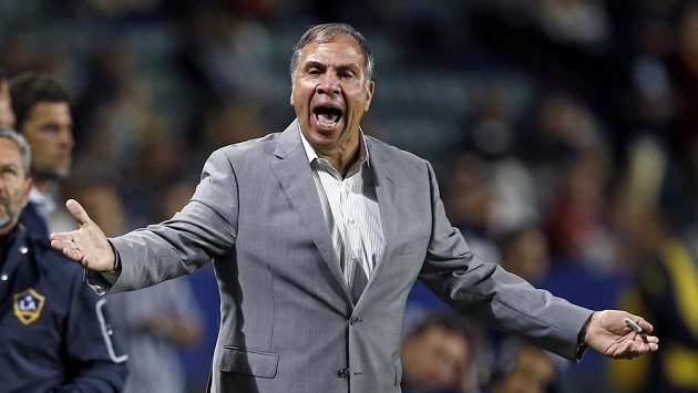 Staronový trenér fotbalistů Spojených států Bruce Arena. Staronový trenér fotbalistů Spojených států Bruce Arena.