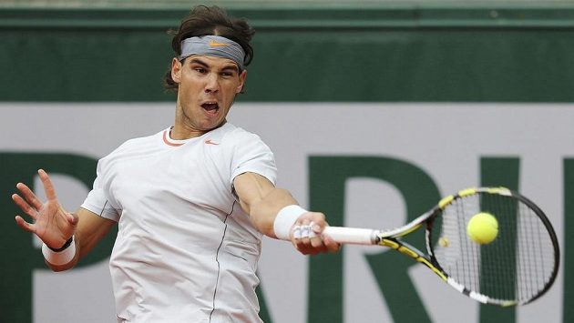 Španělský tenista Rafael Nadal v utkání proti Martinu Kližanovi ze Slovenska. Španělský tenista Rafael Nadal v utkání proti Martinu Kližanovi ze Slovenska.