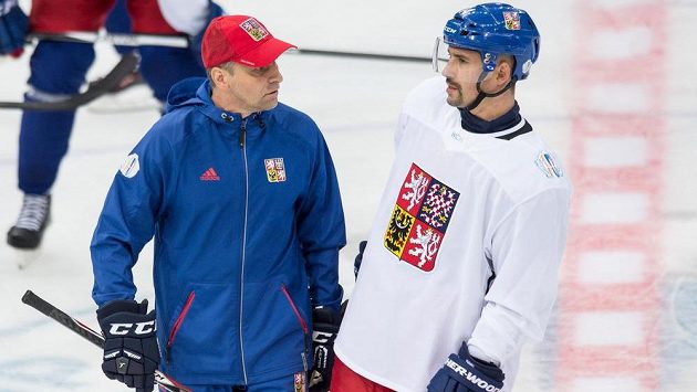 Trenér Josef Jandač a kapitán výběru pro Světový pohár Tomáš Plekanec. Trenér Josef Jandač a kapitán výběru pro Světový pohár Tomáš Plekanec.