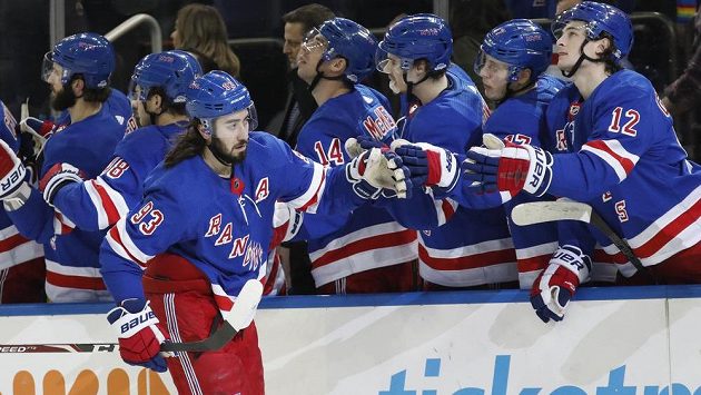 Hlavní hvězdou týdne v NHL byl vyhlášen útočník New York Rangers Mika Zibanejad. Hlavní hvězdou týdne v NHL byl vyhlášen útočník New York Rangers Mika Zibanejad.
