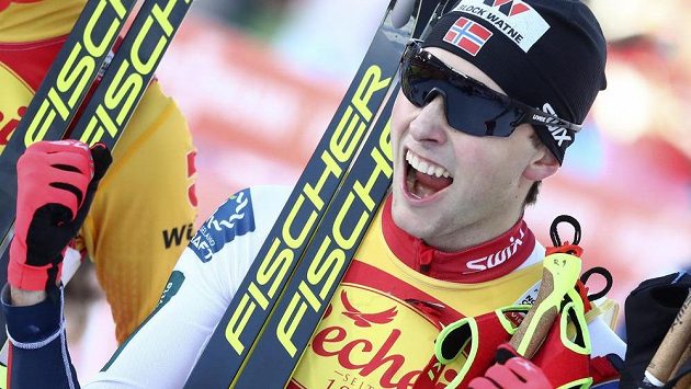 Norský suverén Jarl Magnus Riiber kraloval i při SP v Seefeldu. Norský suverén Jarl Magnus Riiber kraloval i při SP v Seefeldu.