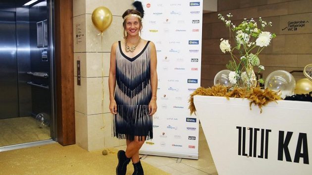Barbora Strýcová na party během turnaje v Linci. Barbora Strýcová na party během turnaje v Linci.