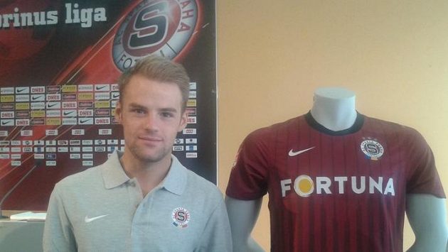 Pablo Gil, první Španěl, který v Gmabrinus lize oblékne dres Sparty. Pablo Gil, první Španěl, který v Gmabrinus lize oblékne dres Sparty.