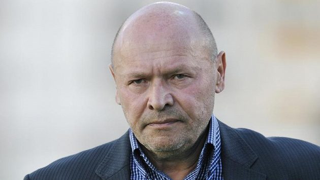 Trenér mladoboleslavských fotbalistů Miroslav Koubek získal posilu do zraněními zdecimované obrany Trenér mladoboleslavských fotbalistů Miroslav Koubek získal posilu do zraněními zdecimované obrany